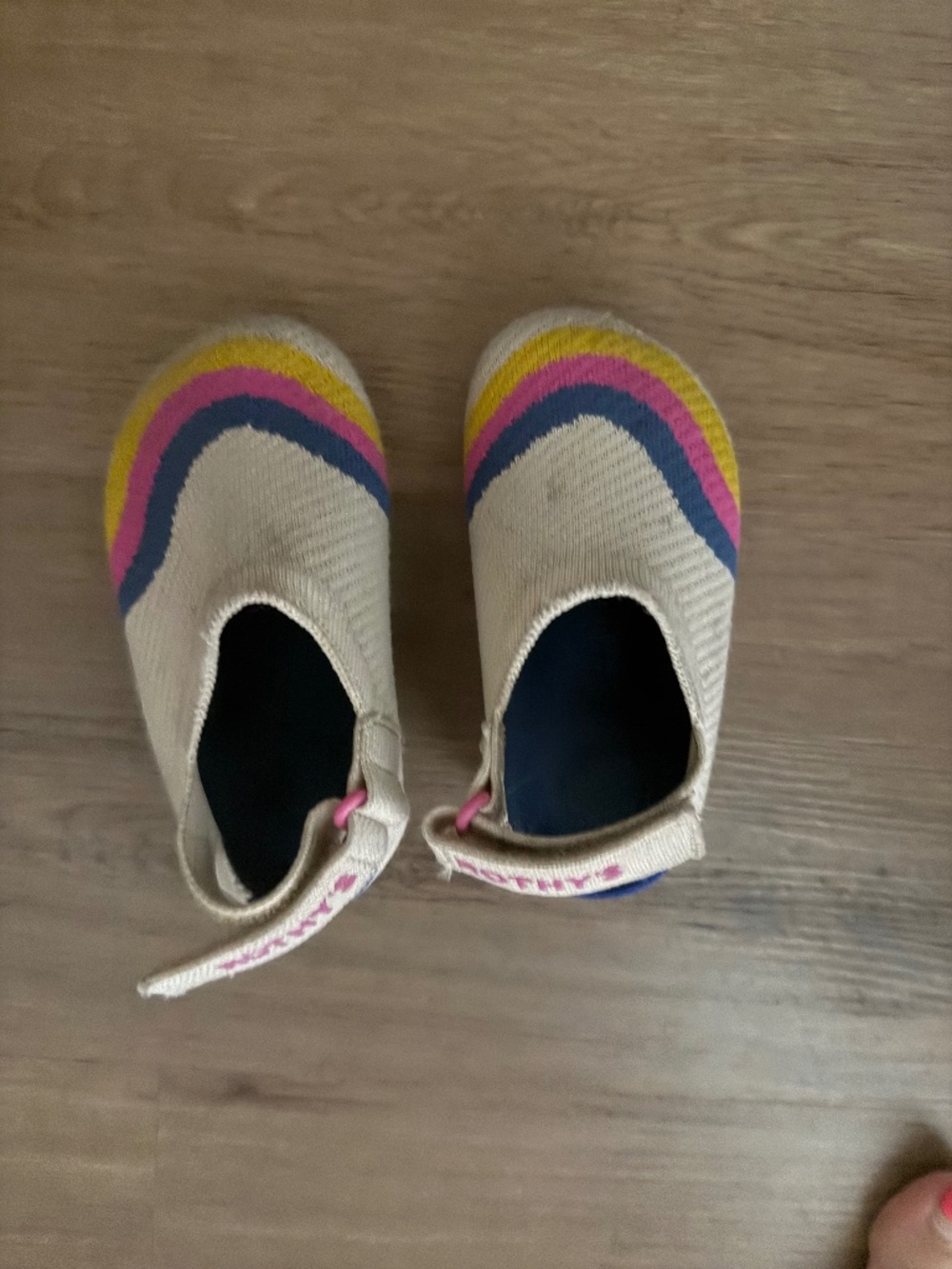 Rothy’s toddler girl clogs 8k